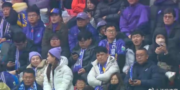 B体育官方入口-津门虎开局遇“硬茬”，中超变天，升班马真不是软柿子！|天津津门虎|上海申花|山东泰山|上海海港|北京国安_新浪体育_新浪新闻